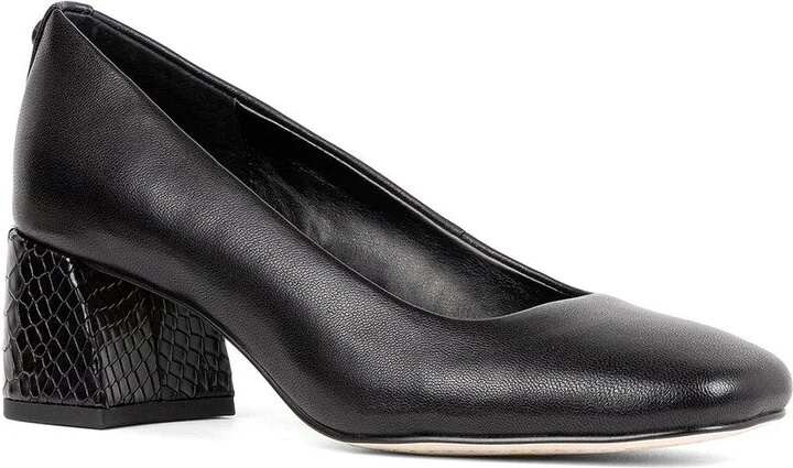 Aquarius Leather Pump