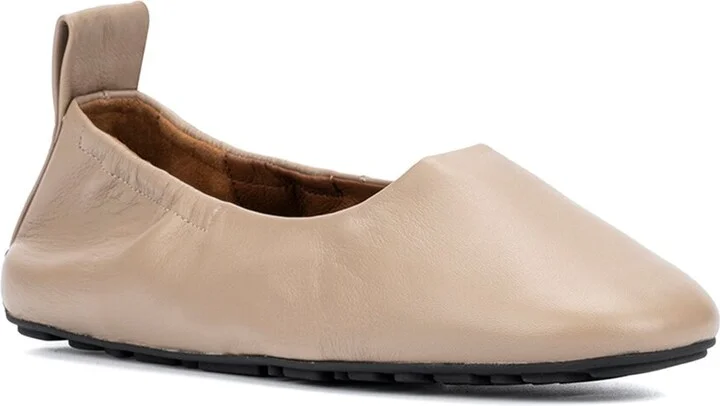 Aquatalia Quortney Weatherproof Leather Flat