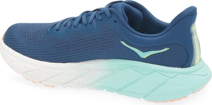 Arahi 7 Running Shoe - Image 9