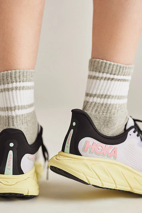 Arahi 7 Sneakers - Image 3
