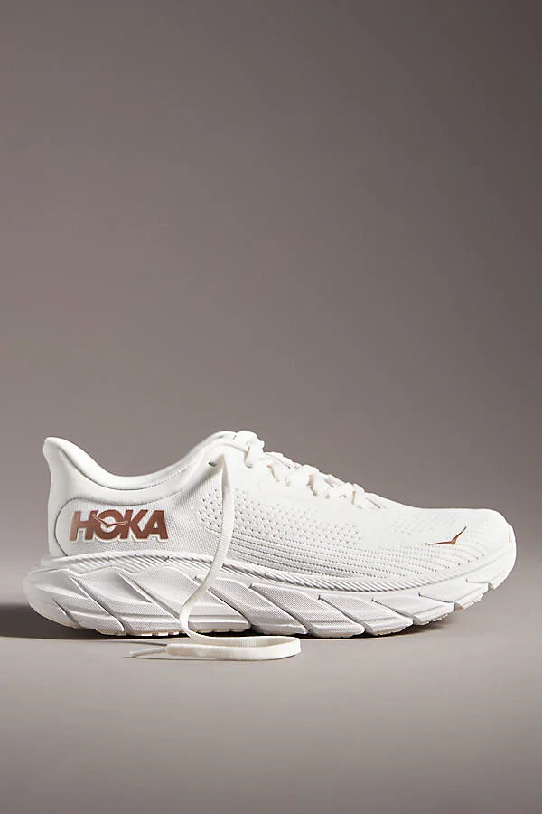 Arahi 7 Sneakers