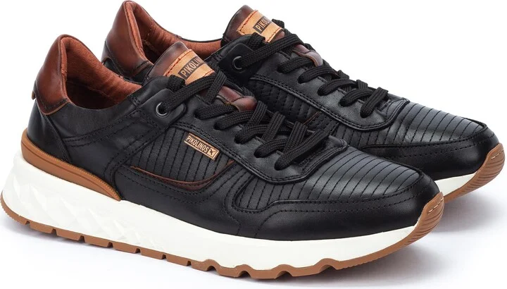 Aranda Sneaker