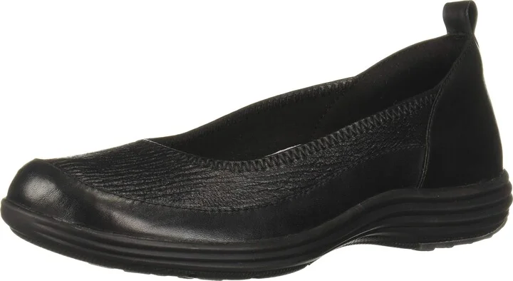 Aravon Women's Quinn Pump