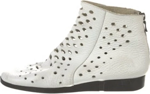 Pattern Prints, White