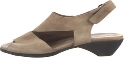 Neutrals