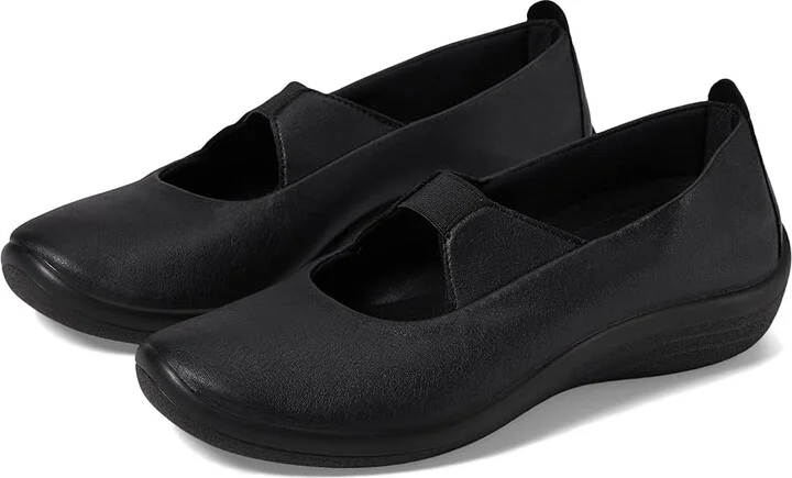 Arcopedico Itatiaia Women's Shoes Black : EU 36 (US Women's 5.5-6) M, Microfiber/Polyester
