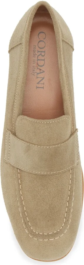 Ardelle Moc Toe Loafer - Image 5