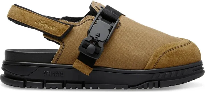 Area sandals