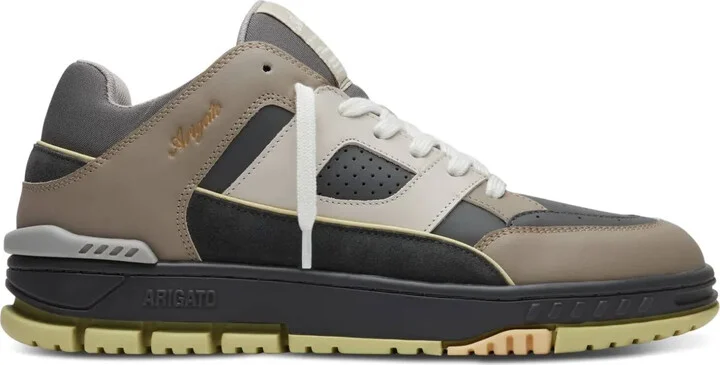 Area sneakers