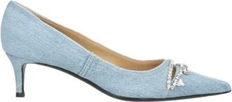 Area Woman Pumps