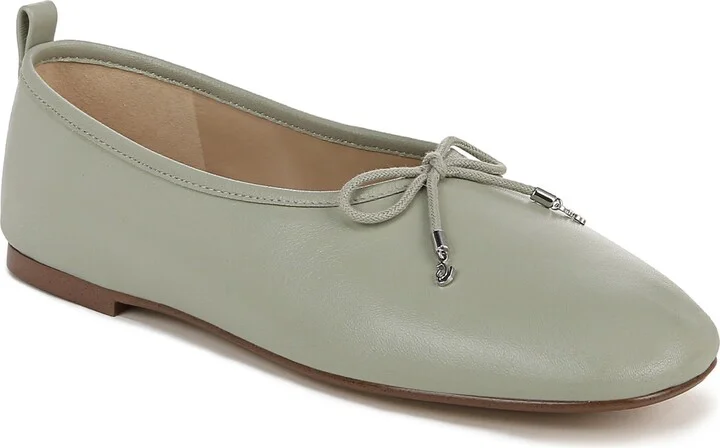 Ari Ballet Flat