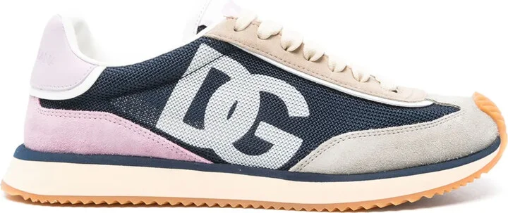 Aria sneakers