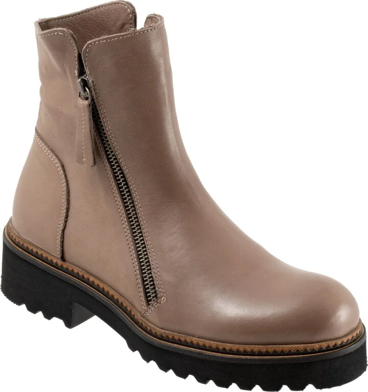 Ariana Zip-Up Boot