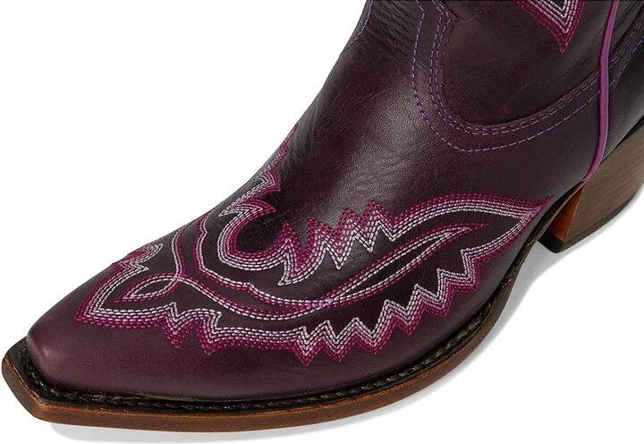 Ariat Casanova Western Boots Women's Shoes Deep Amethyst : 7.5 B - Medium, Leather - Image 2