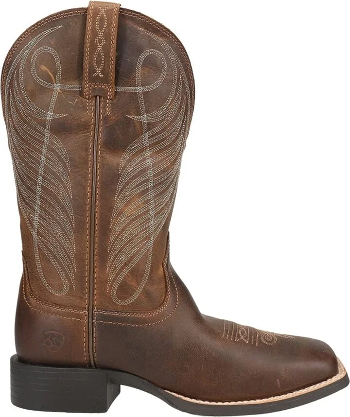 ARIAT Women’s Round Up Wide Square Toe Western Boot