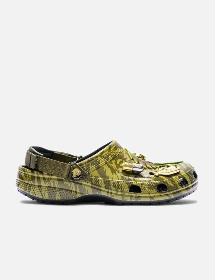 Green > 绿色 > 綠色 > 그린 > グリーン