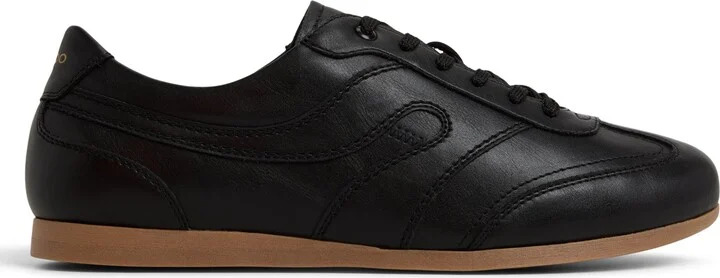 Aris Low Top Sneaker - Image 3