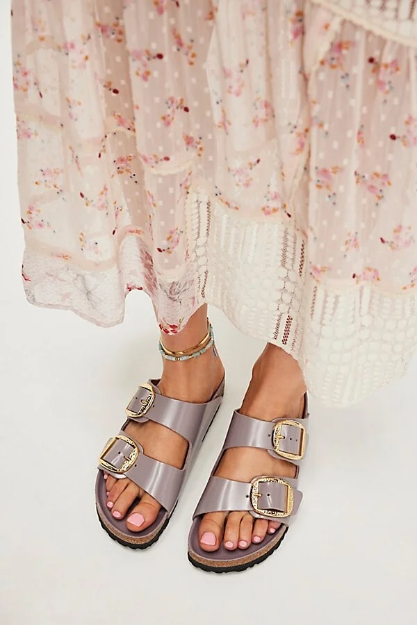 Arizona Hammered Big Buckle Birkenstocks