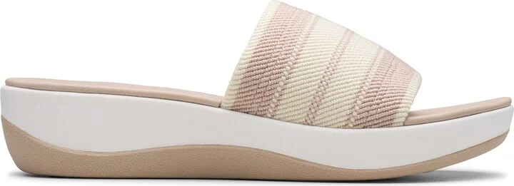 Arla Hollis Wedge Sandal - Image 10