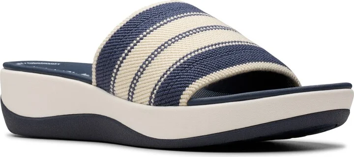 Arla Hollis Wedge Sandal