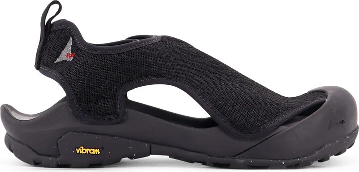 Arpy Mesh Sandals