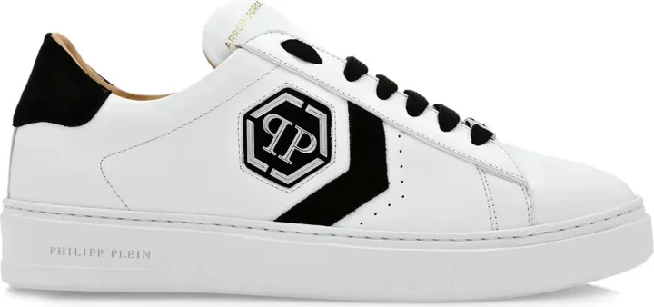 Arrow Force sneakers