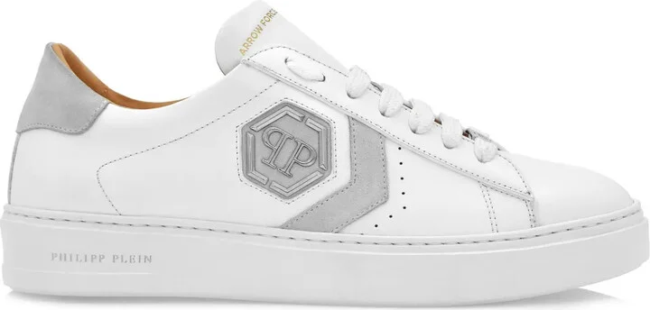 Arrow Force sneakers