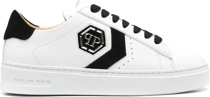 Arrow Force sneakers