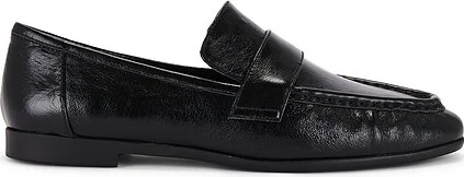Arrow Loafer
