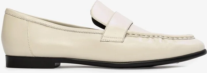 Arrow Smooth Leather Classic Loafers