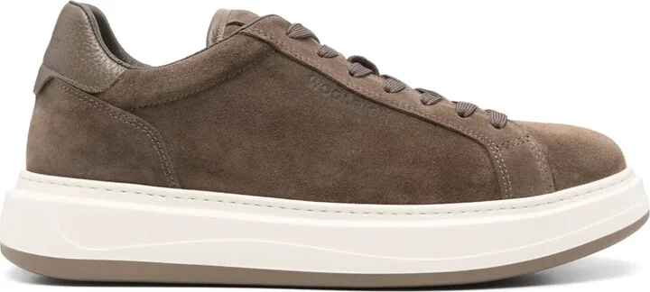 Arrow sneakers
