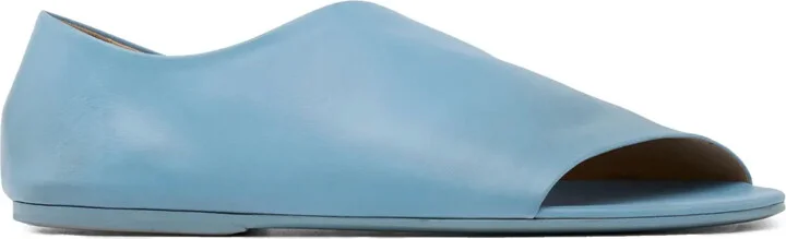 Arsella sandals