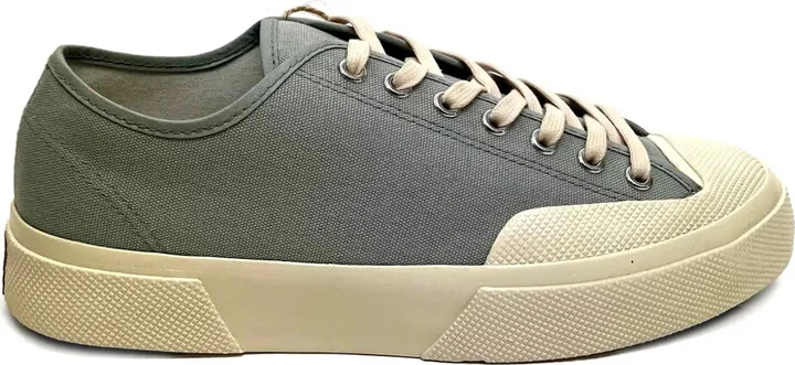Artifact sneakers