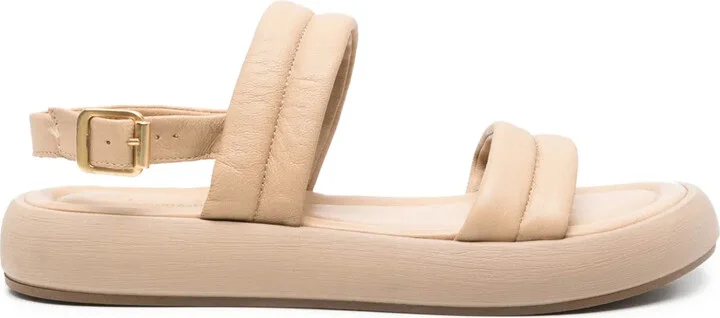 Äsa sandals