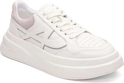 White/Whisteria