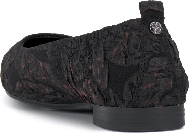 Ashleah Pointed Toe Flat - Image 10