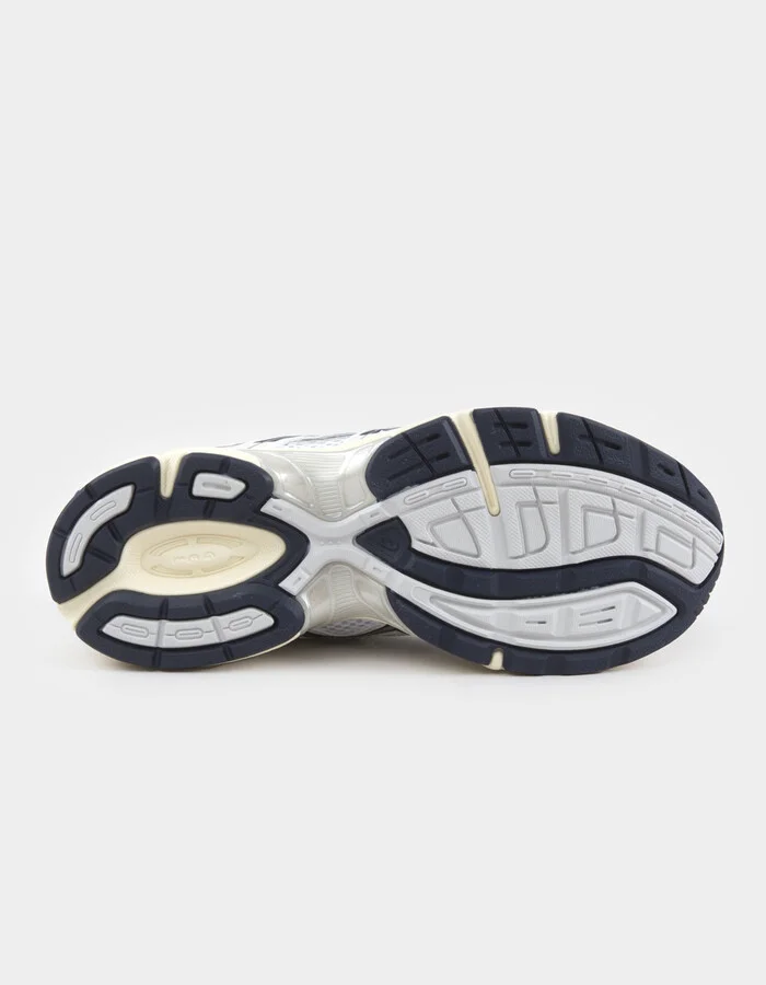 ASICS Gel-1130 Womens Shoes - Image 3