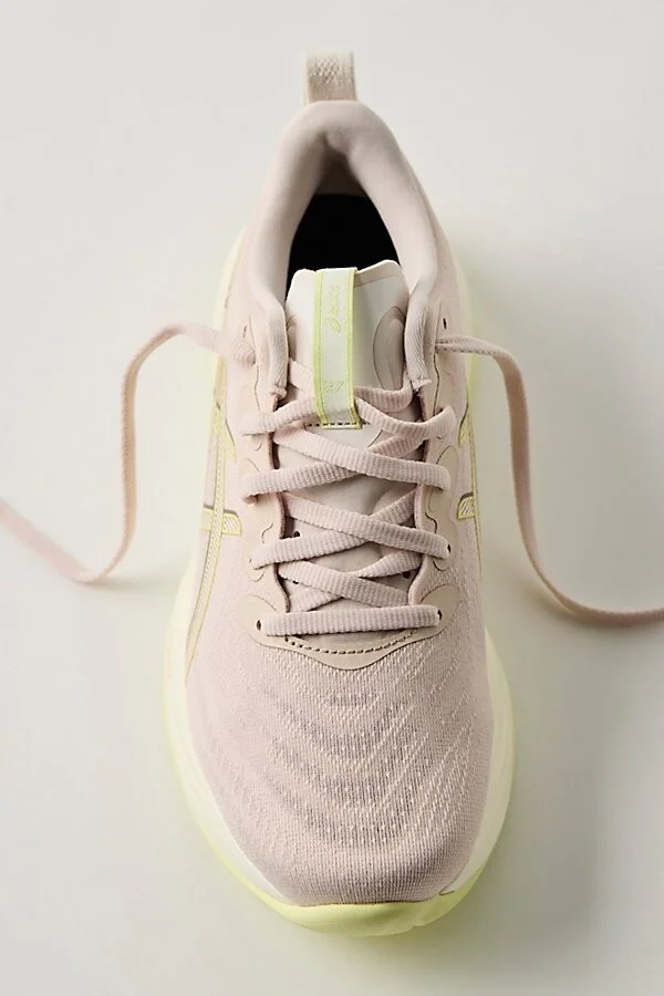 ASICS GEL-Cumulus 27 Sneakers