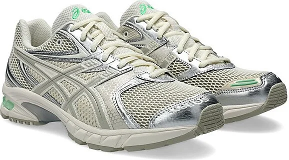 ASICS Gel-DS Trainer 14 Sportstyle Sneakers in Graphite Grey/Fern at Urban Outfitters - Image 11