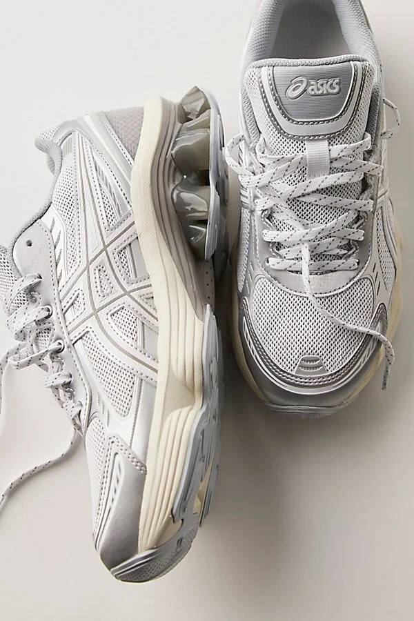 Asics GEL-Kinetic Fluent Sneakers