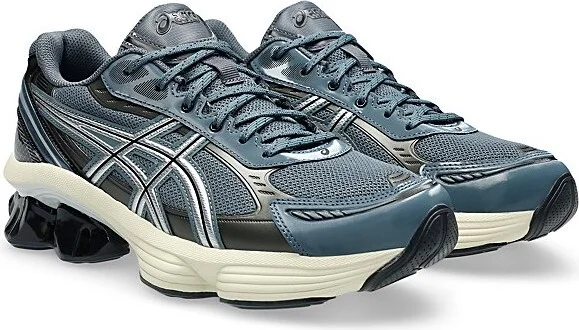 ASICS Gel-Kinetic Fluent Sportstyle Sneakers in Carrier Grey/Pure Silver at Urban Outfitters - Image 2