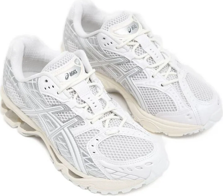 Asics Gel Nimbus 10 Sneaker - Image 2