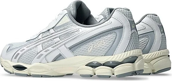 ASICS Gel-NYC 2055 Sportstyle Sneakers in Cream/Midnight - Image 11