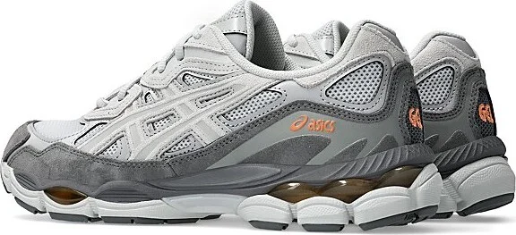 ASICS GEL-NYC Sportstyle Sneakers in Black/Piedmont Grey - Image 7