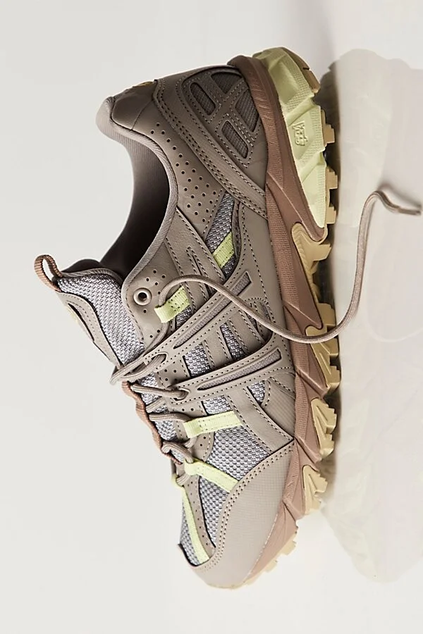 Steeple Grey/taupe Grey