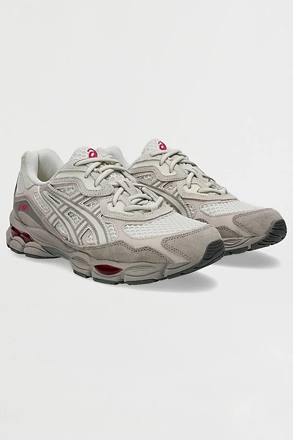 ASICS Men's GEL-NYC Sneaker in Steeple Grey/Cream - Image 3