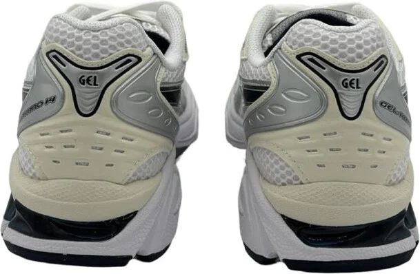 Asics Snakers Shoes - Image 3