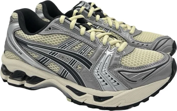Asics Snakers Shoes - Image 2