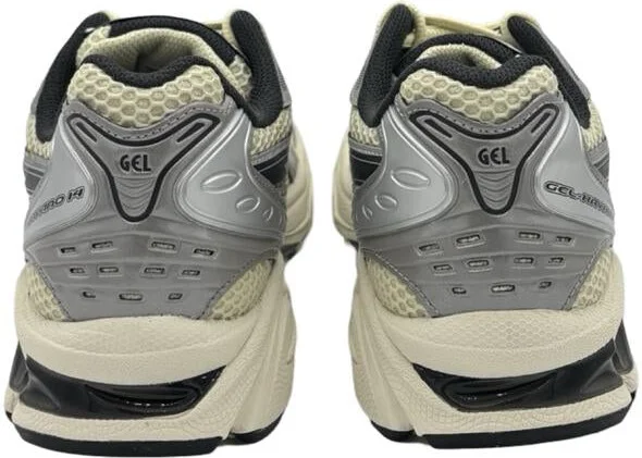 Asics Snakers Shoes - Image 3
