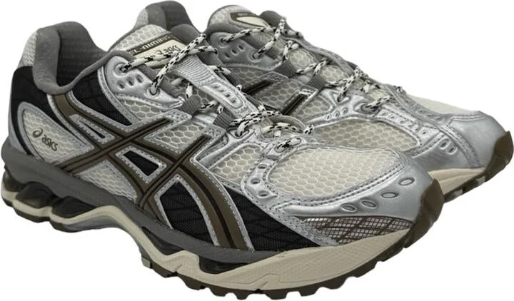 Asics Snakers Shoes - Image 2